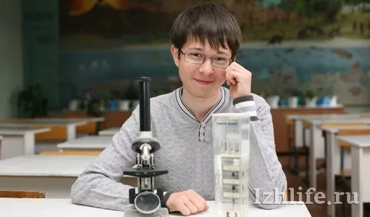 kommersant.ru, vk.com, архив редакции