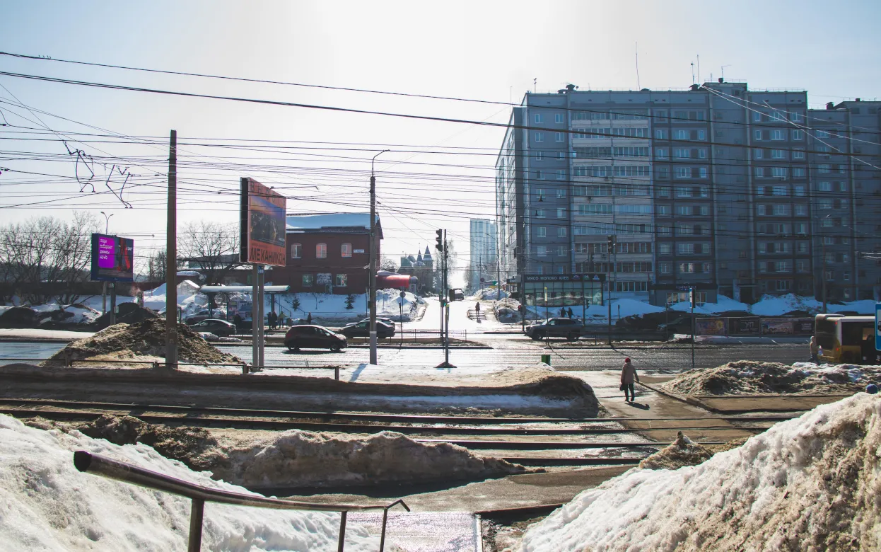 Главные новости Ижевска на утро 23 марта: самокаты возвращаются и новые штрафы за парковку во дворах