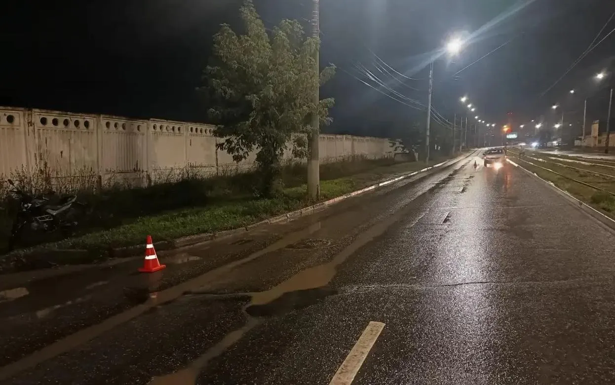 Водитель мопеда пострадал в столкновении с «Тойотой» в Ижевске