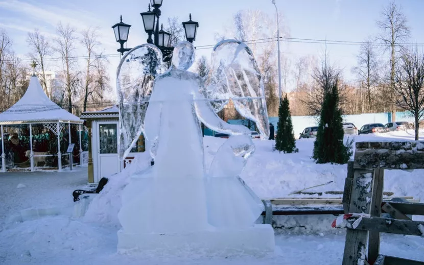 Ледовый фестиваль ангелов и архангелов в Ижевске. Фото: Маша Бакланова