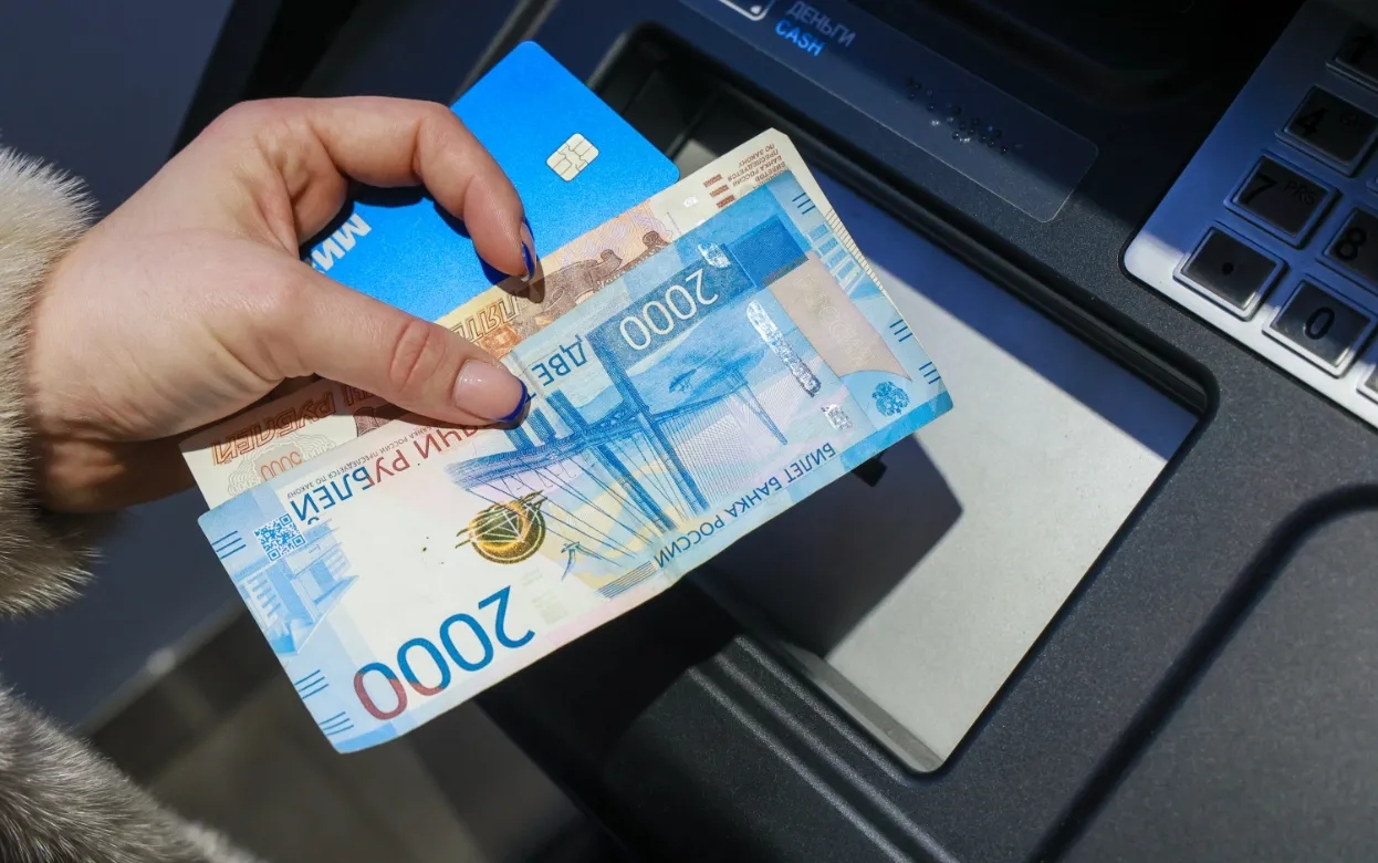 Российские банки расширяют инструменты финансовой самозащиты клиентов