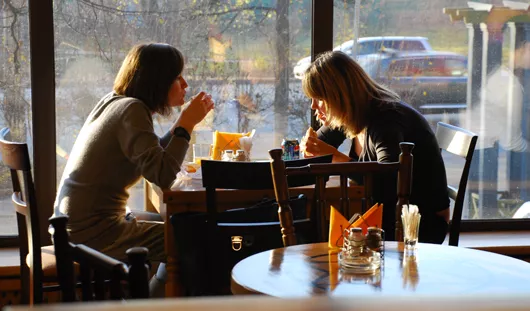 архив редакции, сайты ресторанов и кафе