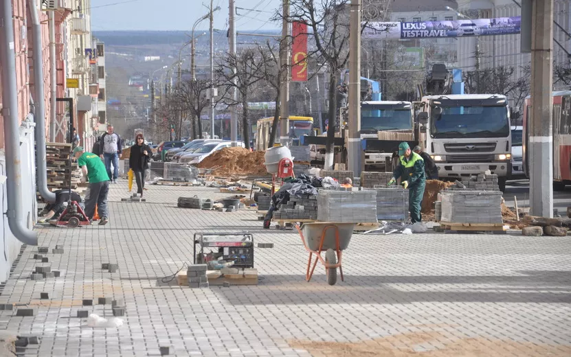 Более 2 млрд руб. выделят на ремонт дорог и тротуаров Ижевска в 2025 году