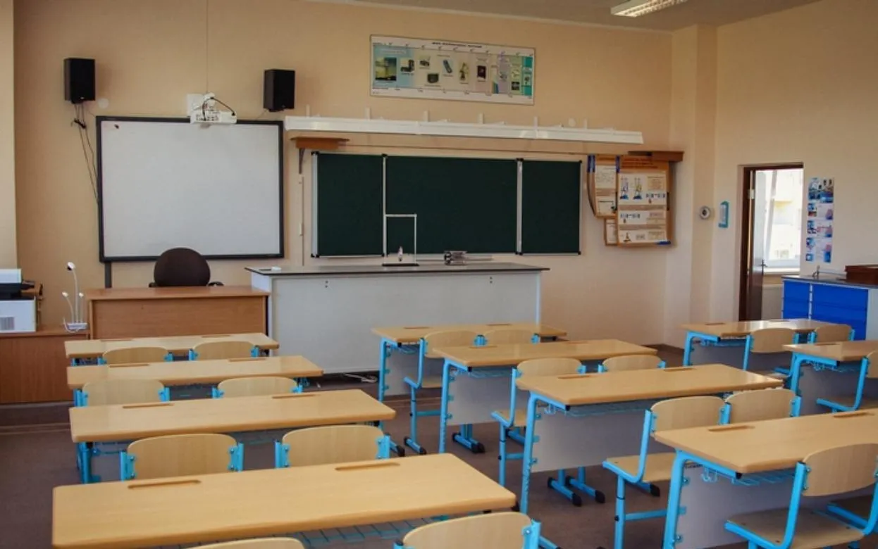 Школьники Удмуртии могут остаться дома в связи с угрозой БПЛА