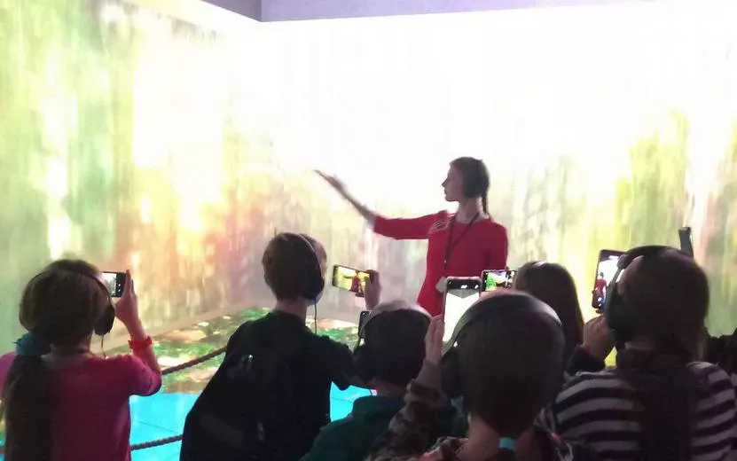 Дети из Удмуртии посетили выставку-форум «Россия» в Москве