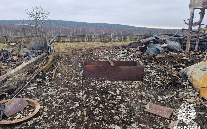 Пенсионера оштрафовали за уничтоживший два дома пожар в Глазовском районе