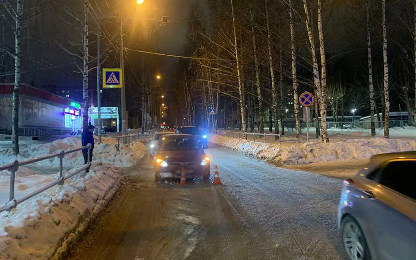 Женщину сбили на пешеходном переходе в Ижевске