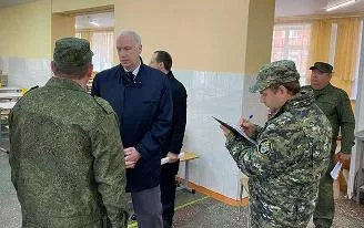 Председатель Следкома Александр Бастрыкин посетил 88-ю школу Ижевска