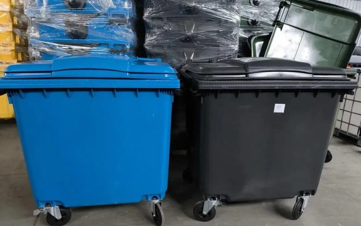 Мусорные баки в Удмуртии сменят цвет