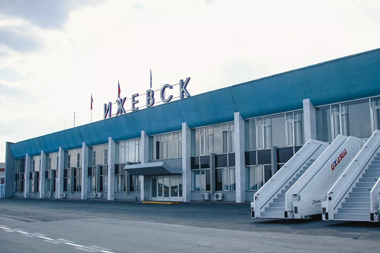 Пассажиры аэропорта Ижевска сообщили об эвакуации из здания