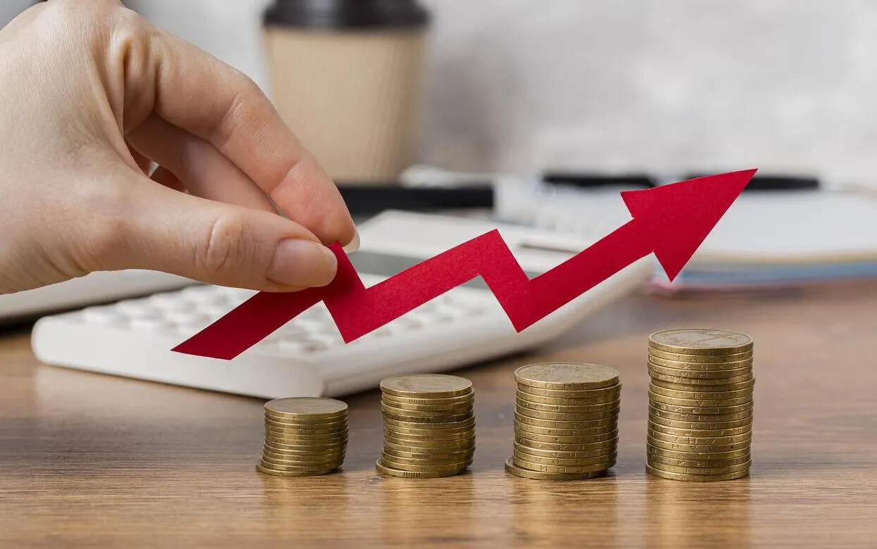 Опрос IZHLIFE: более 40% ижевчан утверждают, что их доходы снизились в 2025 году