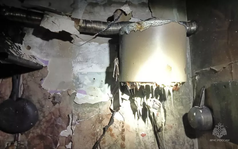 В Воткинске утечка газа из баллона спровоцировала пожар в жилом доме