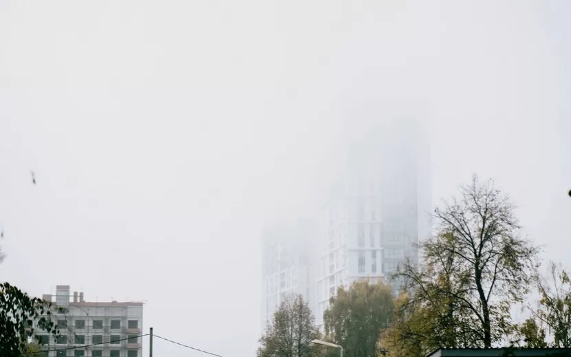 Фото утреннего тумана в Ижевске. Фото: Маша Бакланова