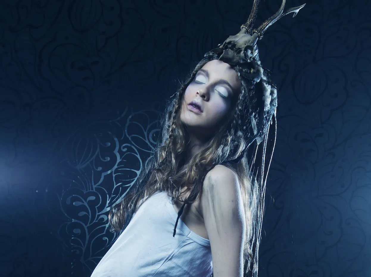 Рунический гороскоп на 21 марта: Скорпионы наконец пожнут то, что сеяли, а у Льва вспыхнет то, что тлело