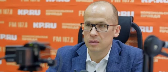 Реклама шуб и подъем с пятой точки: 9 цитат Александра Бречалова об Ижевске в эфире «Утра с главой»