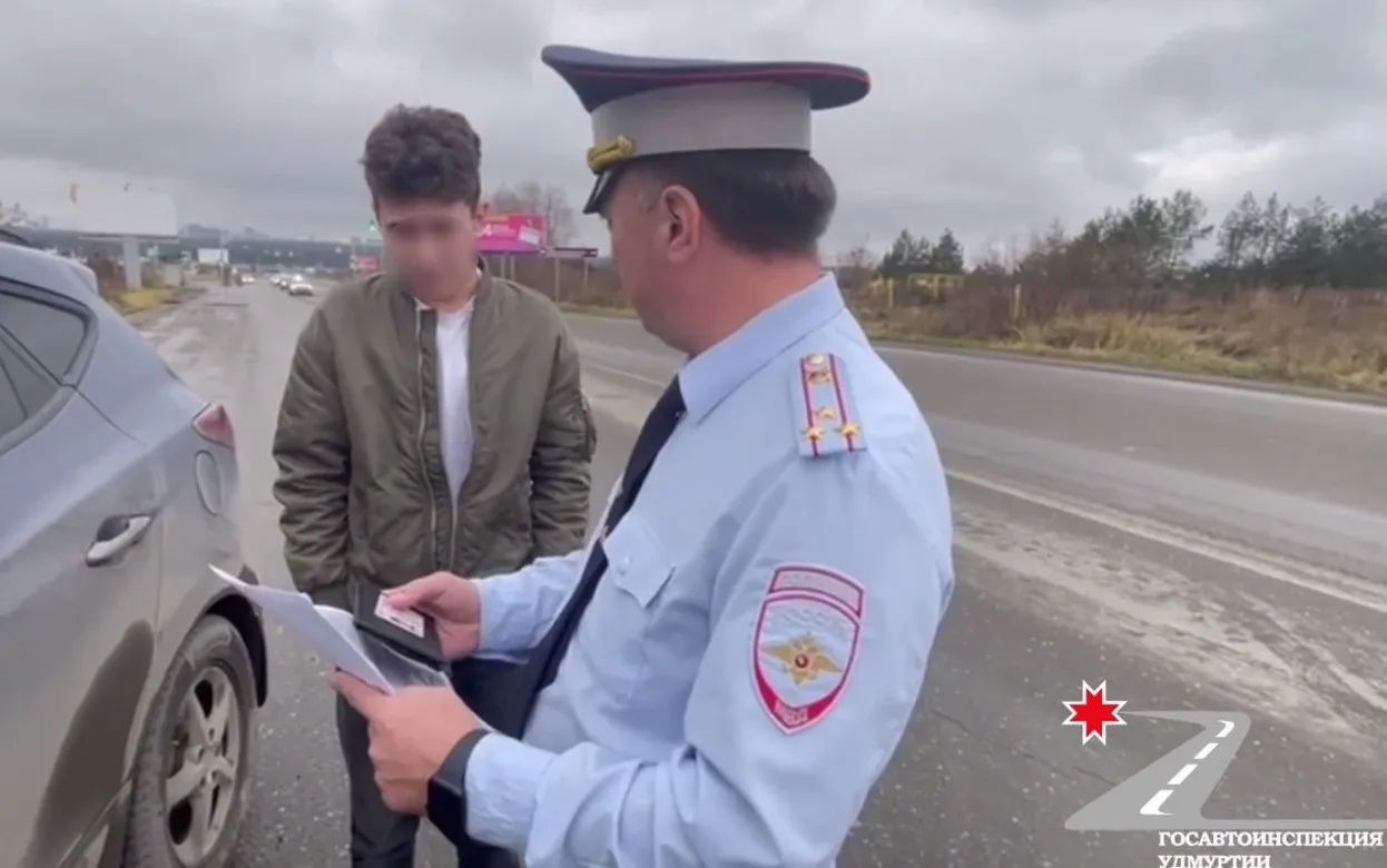 Серийного нарушителя на машине без регистрации задержали в Ижевске