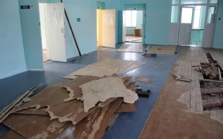 Удмуртию внесли в «красную зону» по программе капремонта школ