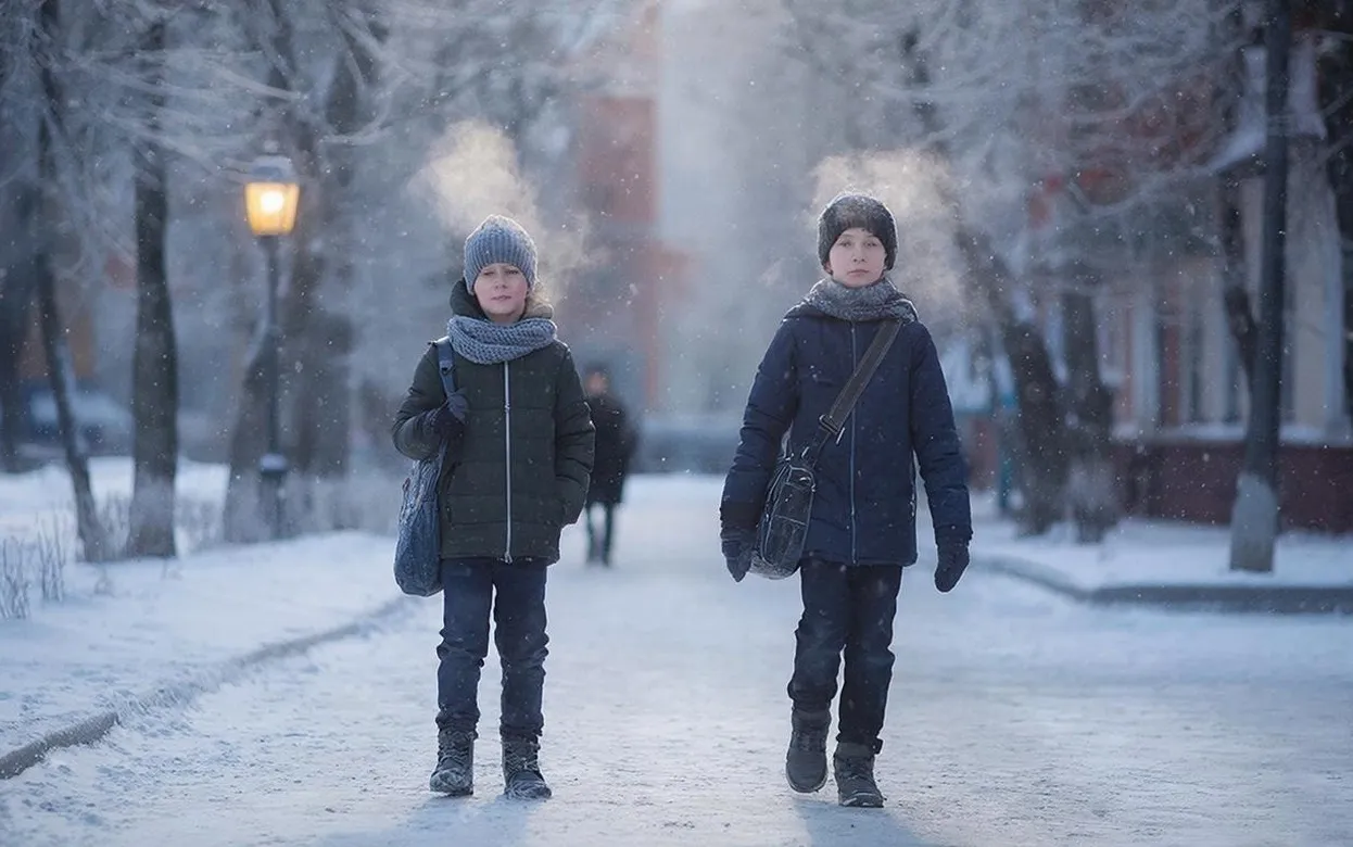 Режим работы школ при «морозном гудке» напомнили в Ижевске