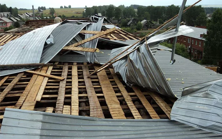 После вмешательства прокуратуры вновь отремонтировали крышу в доме в Ижевске