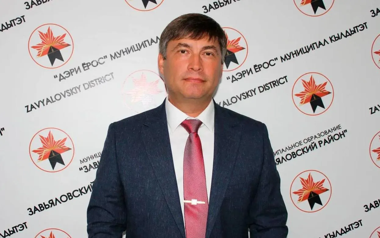 Главой Завьяловского района стал Константин Красноперов