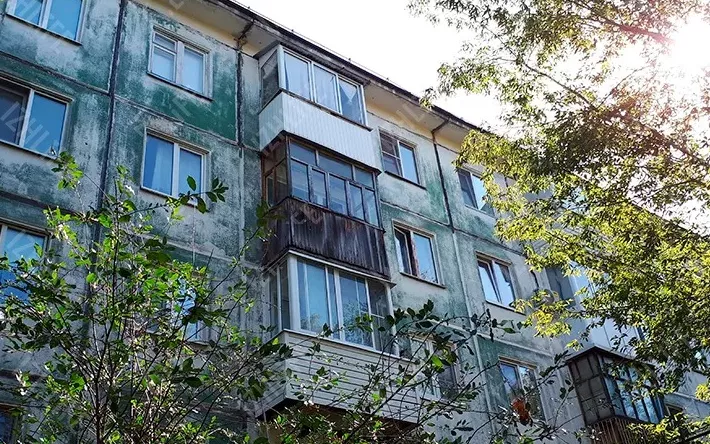 Девочка, которая выпала из окна в Ижевске 12 августа, была прооперирована