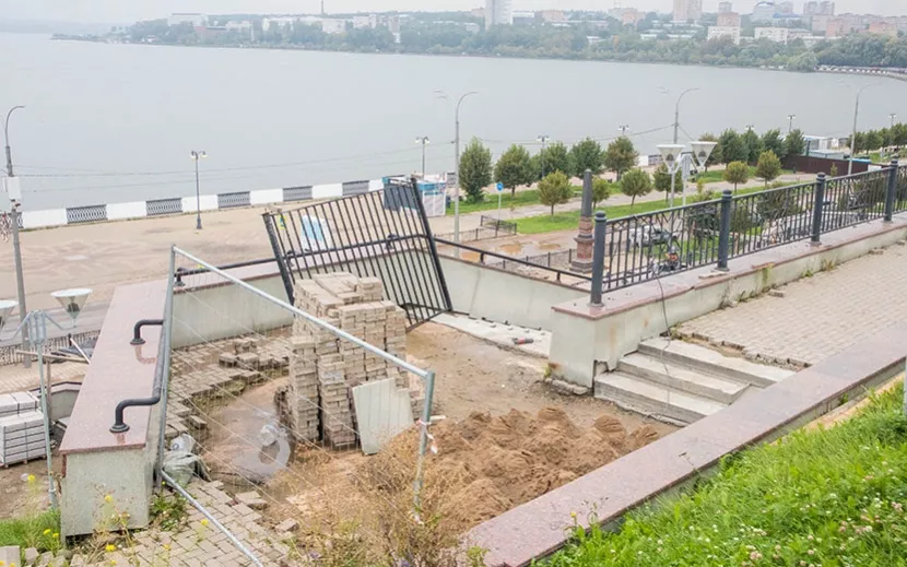 В 2025 году лестницы начали ремонтировать