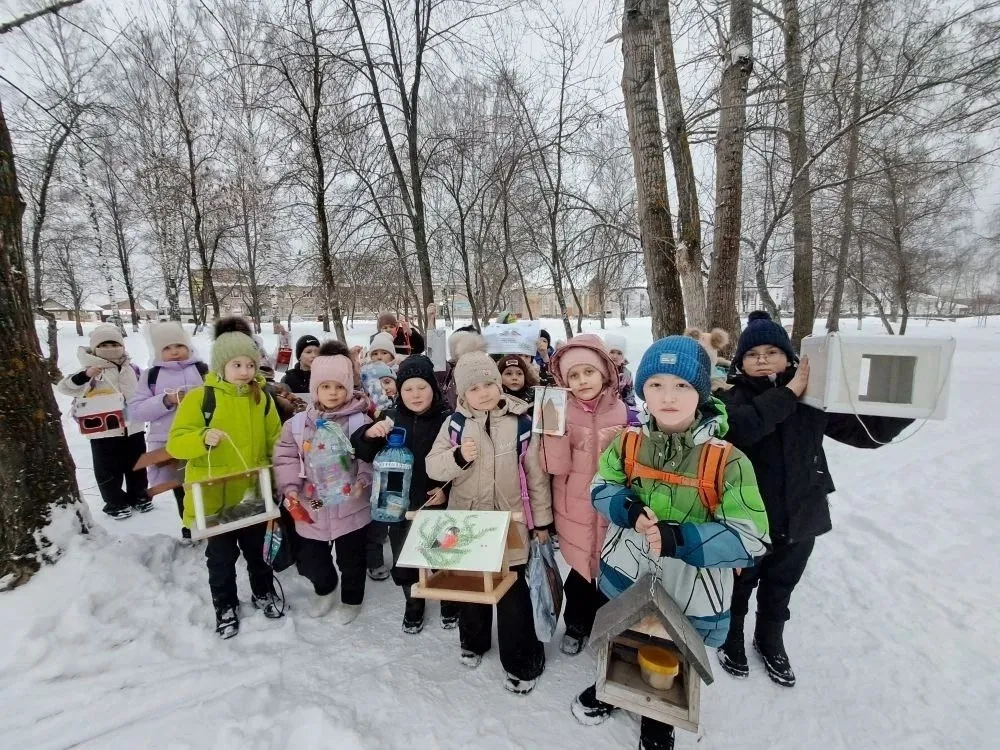 Более пяти тысяч детей в Удмуртии приняли участие в зимней подкормке птиц