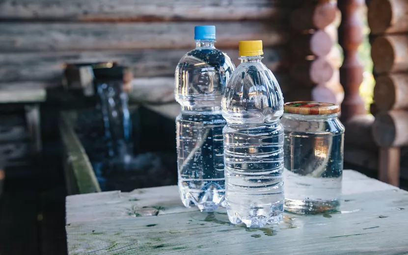 Жителям Удмуртии рассказали, можно ли пить воду во время еды
