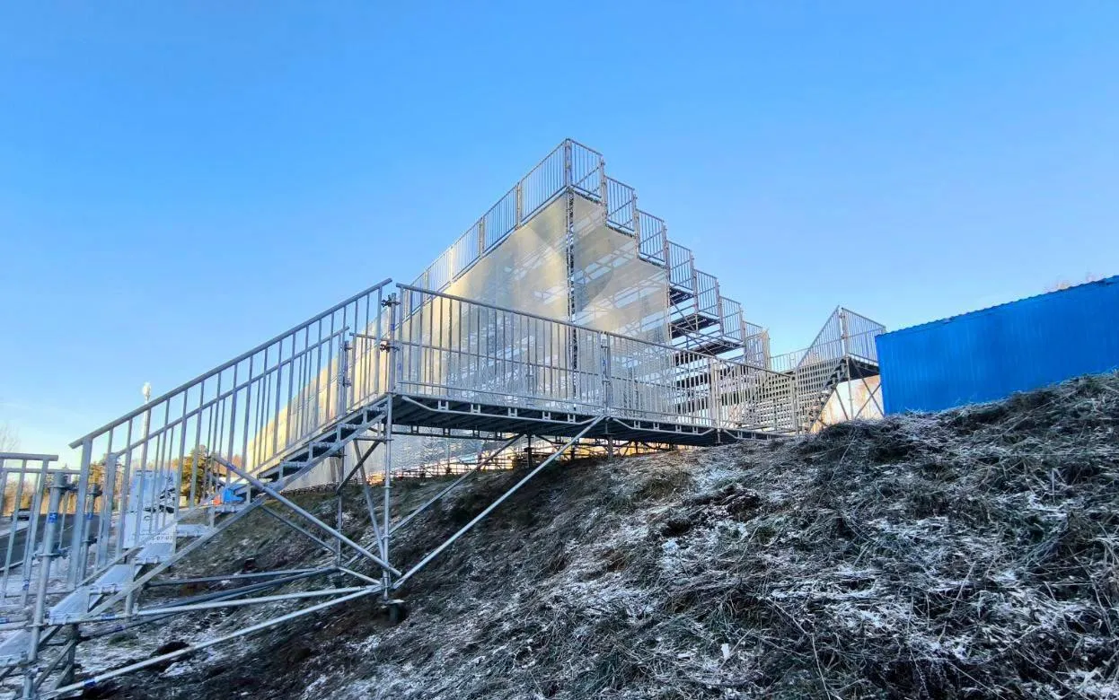 Трибуны модернизировали на СОЛК им. Кулаковой в Ижевске