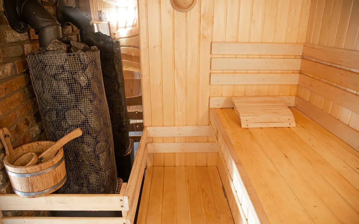 Необычные банные ритуалы: как превратить парную в спа-салон