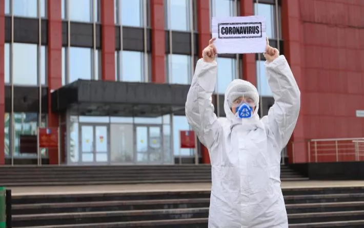 Более 900 случаев коронавируса выявили в Удмуртии за сутки