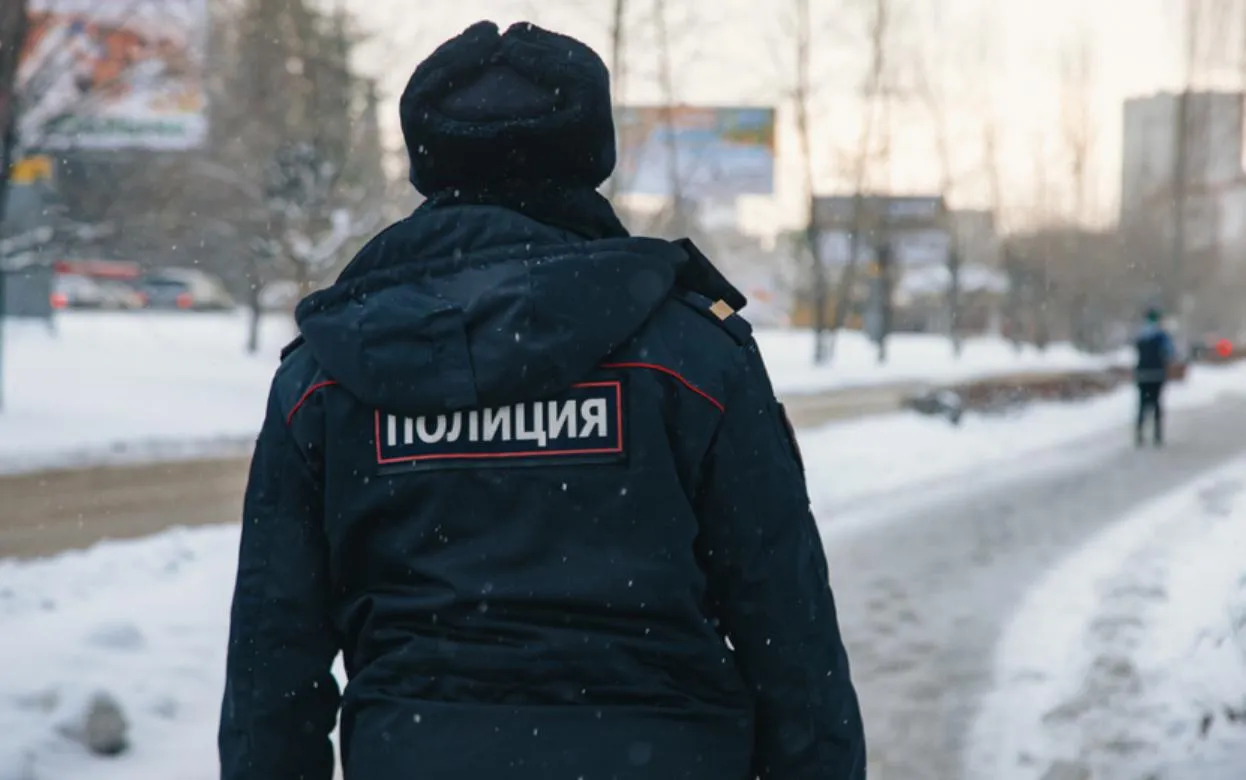 Жителя Удмуртии осудили за нападение на полицейского