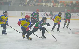 3 декабря в ЛД «Глазов-Арена» прошла Церемония закрытия турнира по хоккею им. М.Т. Калашникова среди детско-юношеских команд