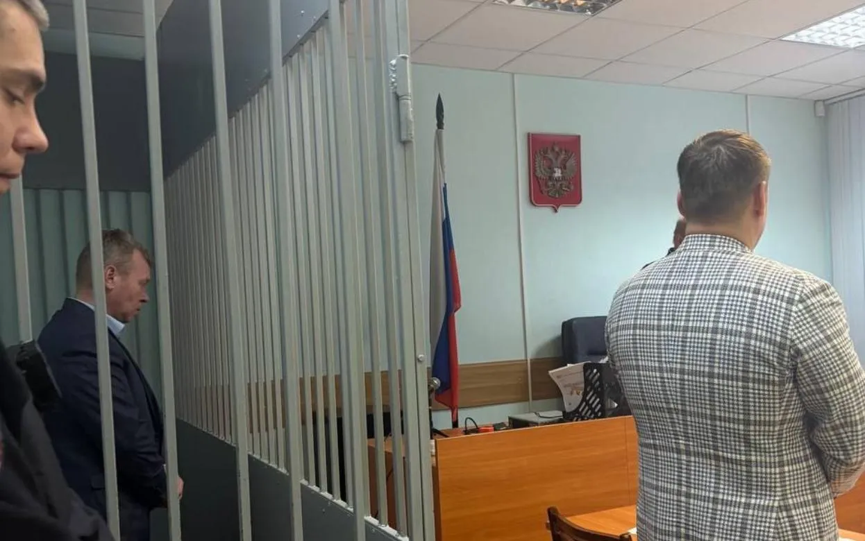 Обвиняемого во взятке чиновника мэрии Ижевска арестовали на 2 месяца