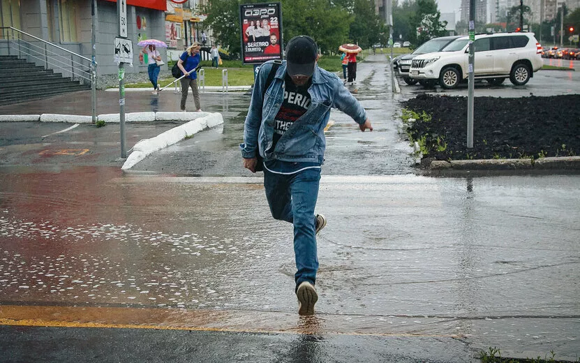 МЧС предупредило жителей Удмуртии о ливнях ночью 31 августа