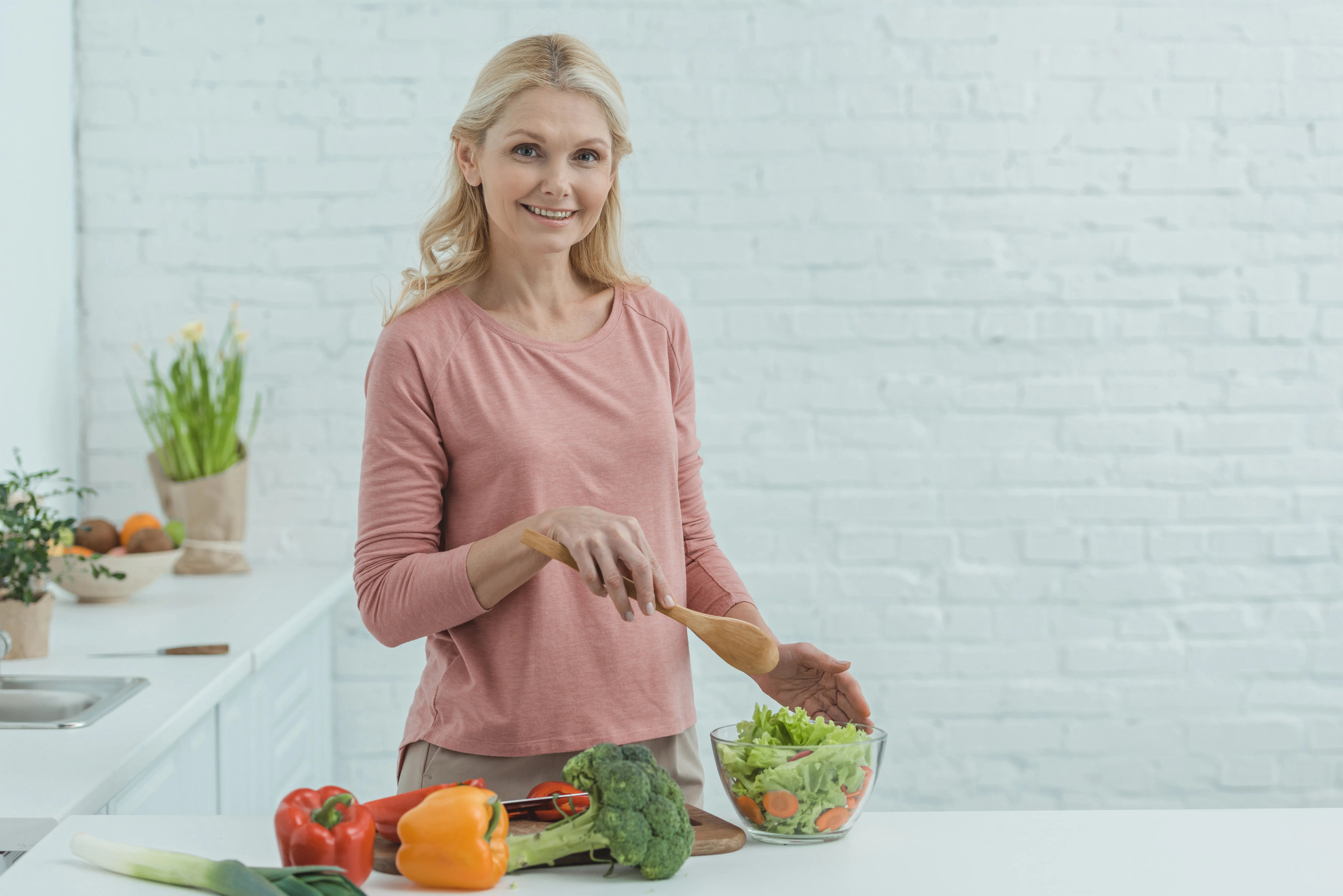 Кардиологи советуют чаще есть эти 5 продуктов после 50 лет: они помогают сердцу и сосудам