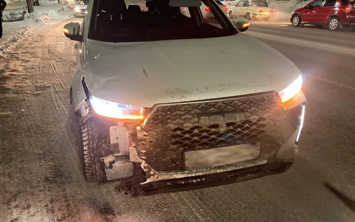 Водитель кроссовера сбил пешехода на улице Берша в Ижевске