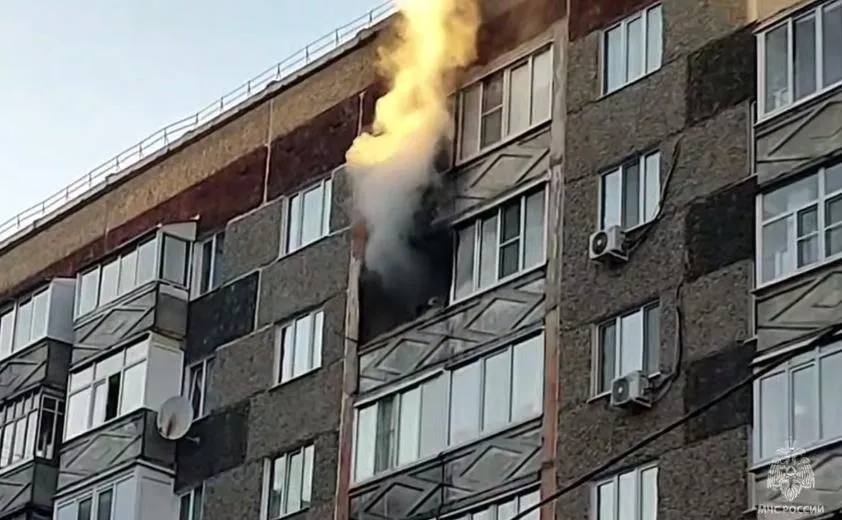 Пожар произошел в девятиэтажке на ул. Баранова в Ижевске
