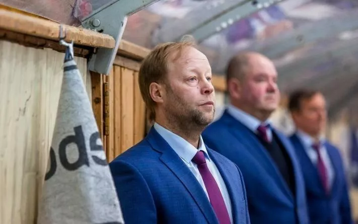 Главным тренером хоккейной «Ижстали» стал Константин Маслюков
