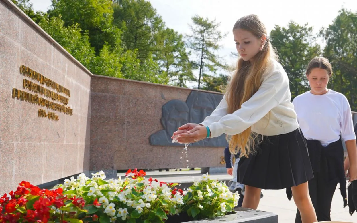 Фотофакт: акции «Капля жизни» и «Свеча памяти» прошли в Ижевске