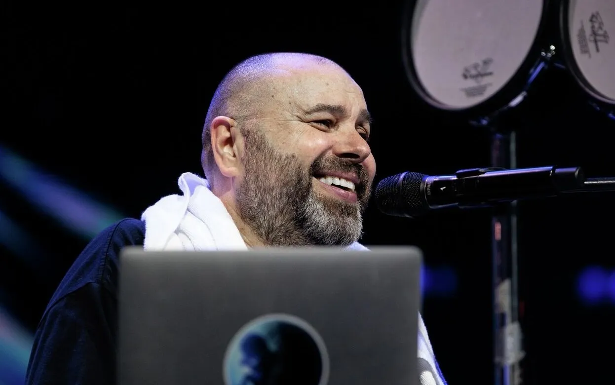 Максим Фадеев: «Нейросети поют лучше многих из артистов»