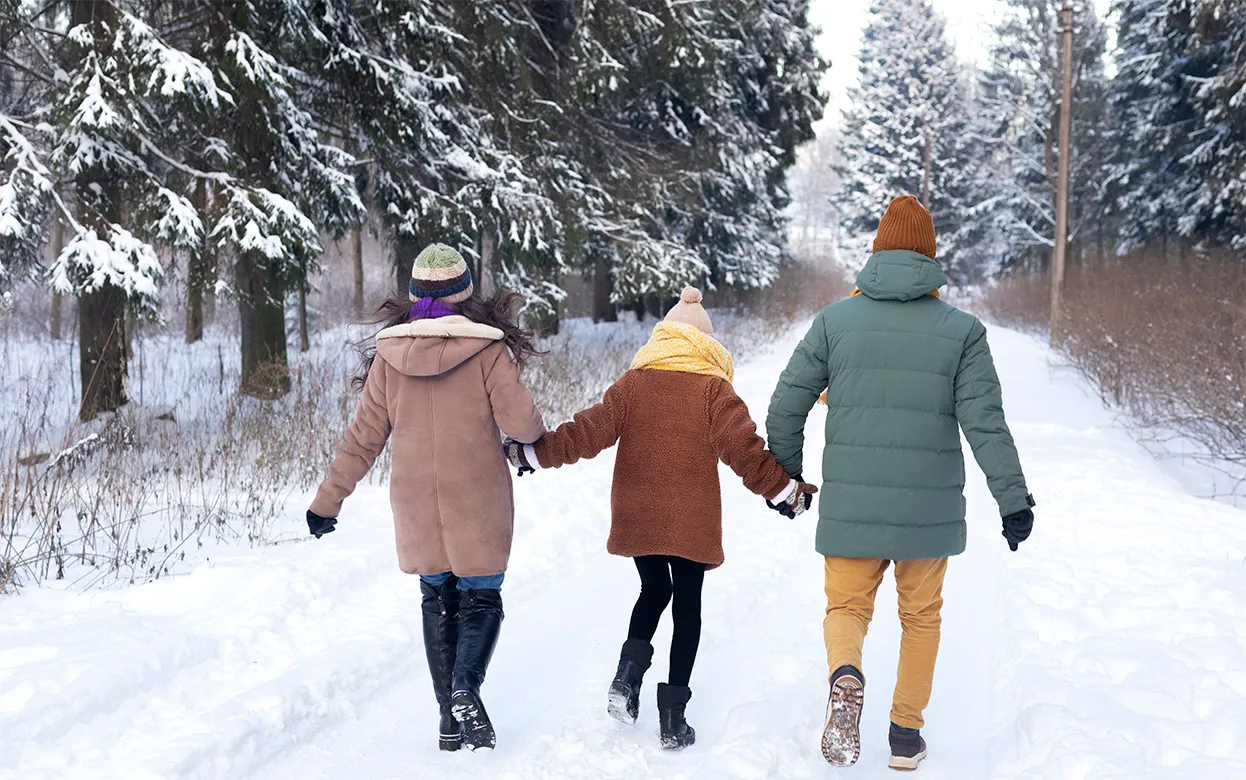 Опрос IZHLIFE: 40 % жителей Ижевска выбирают прогулки в качестве зимней активности