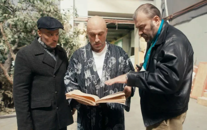 Уроженец Глазова Виталий Абдулов снялся в комедийном сериале про бандитов