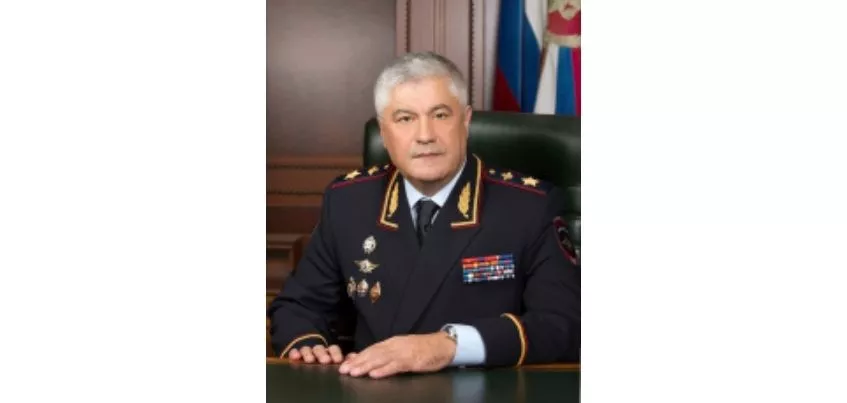 Министр внутренних дел Владимир Колокольцев наградил полицейских за спасение погибавших