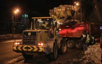 Снег вывезут с 15 участков улиц Ижевска в ночь на 17 января