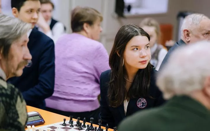 «Матч поколений» по шахматам прошел в одном из лицеев Ижевска