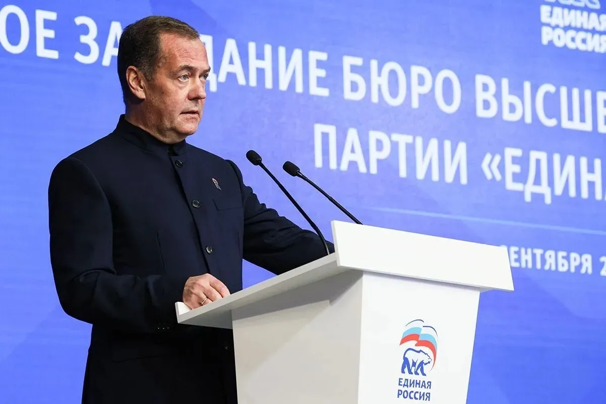 Дмитрий Медведев назвал результат «Единой России» на выборах историческим