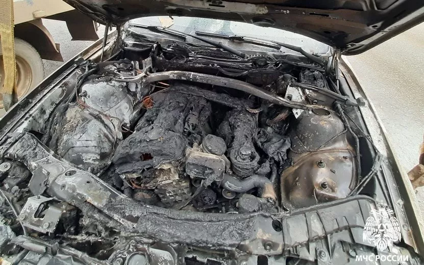 Автомобиль BMW загорелся в Ижевске
