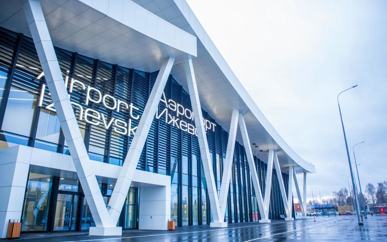 Чем удивит туристов новый терминал аэропорта Ижевска: ирландская улочка, удмуртская айдентика и телетрапы