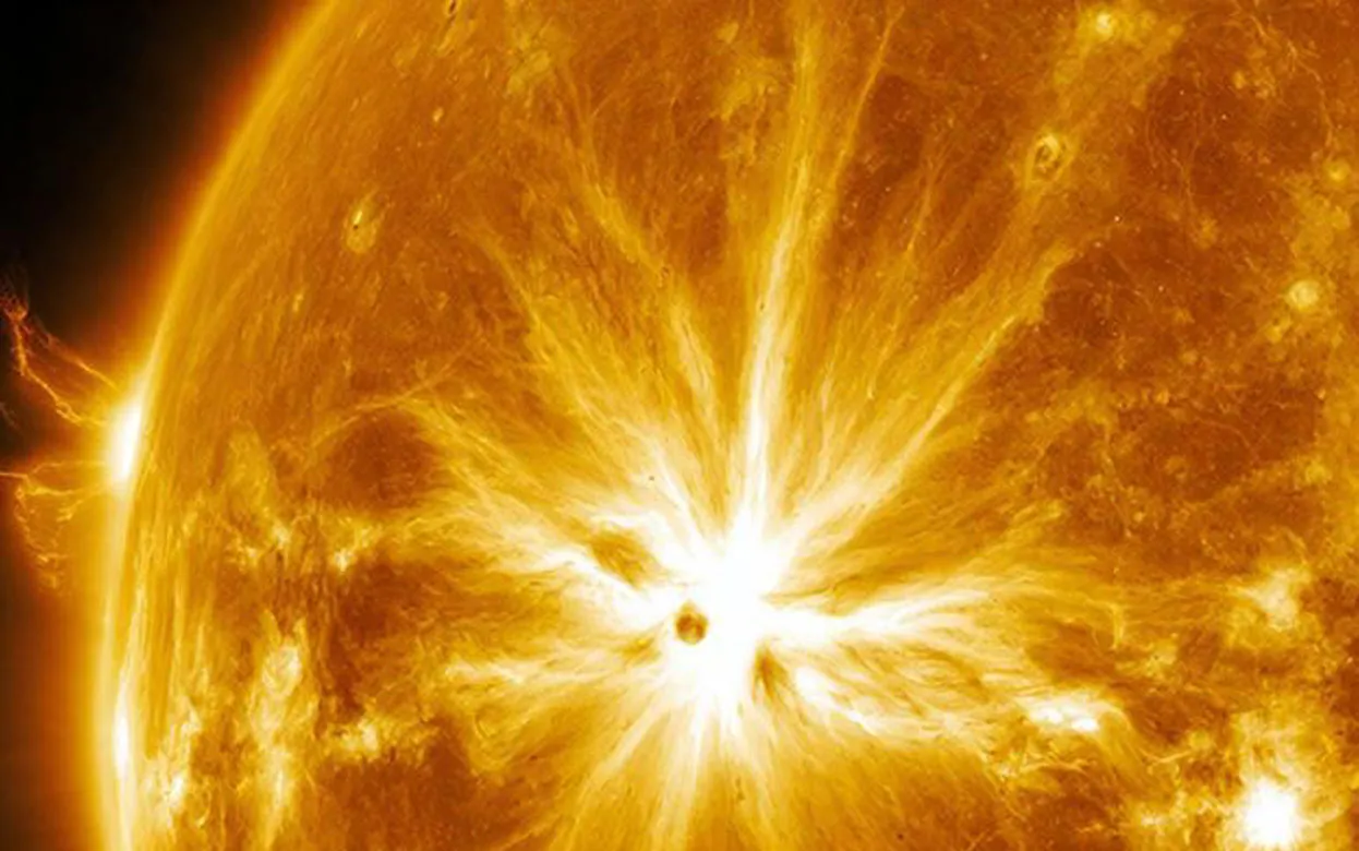 Магнитные бури на неделю с 23 февраля по 1 марта: на Солнце исчезли все пятна, но надолго ли и что это значит?